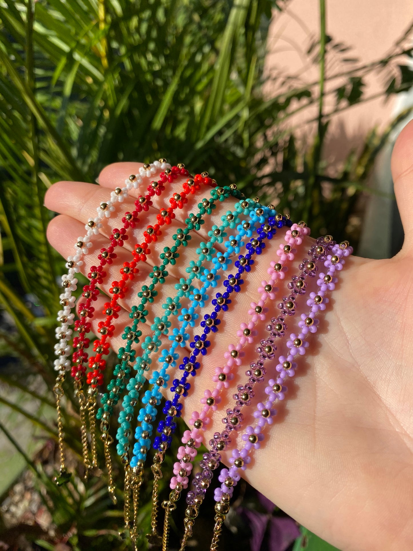 Classic flower bracelet