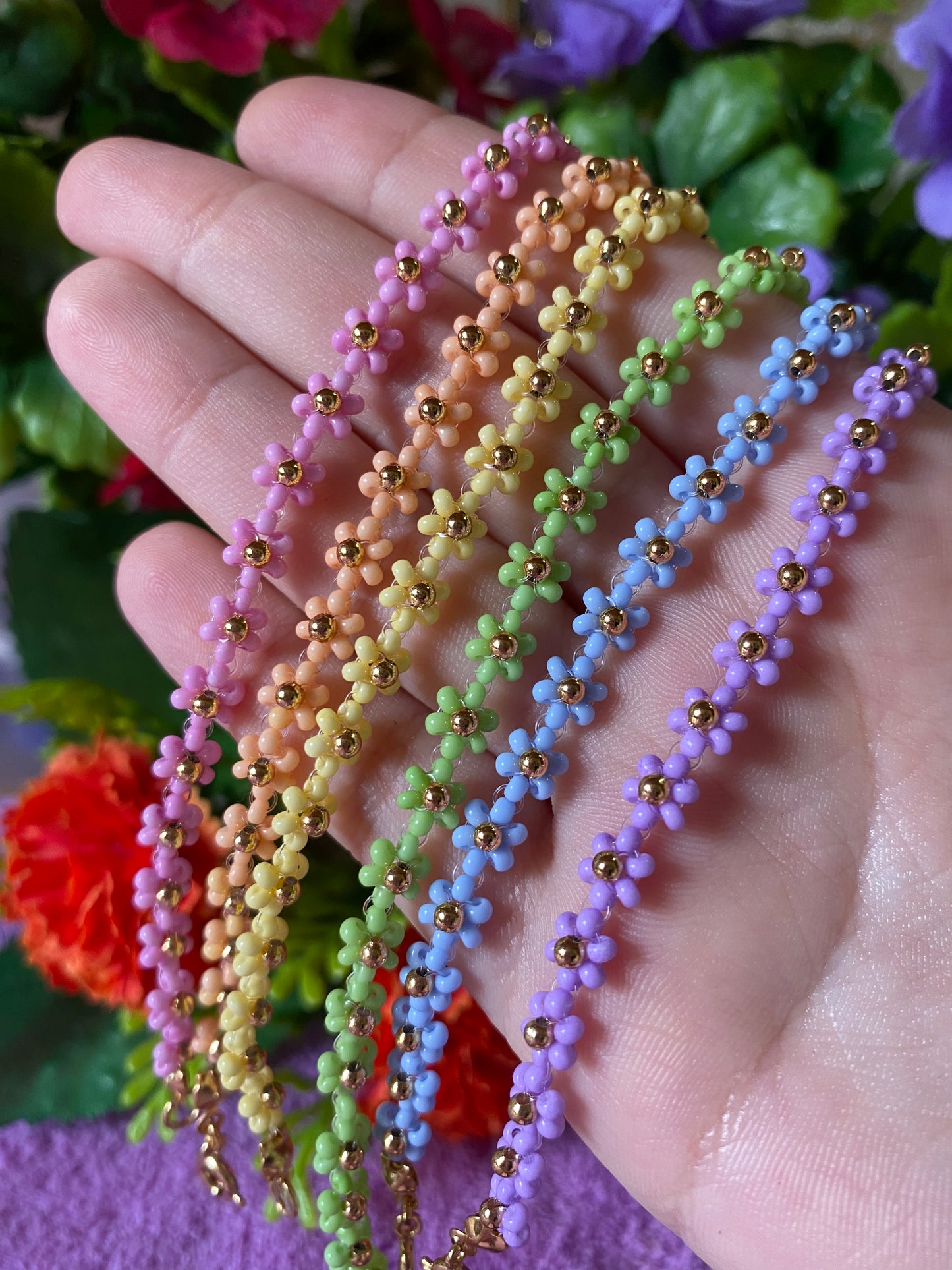 Classic flower bracelet