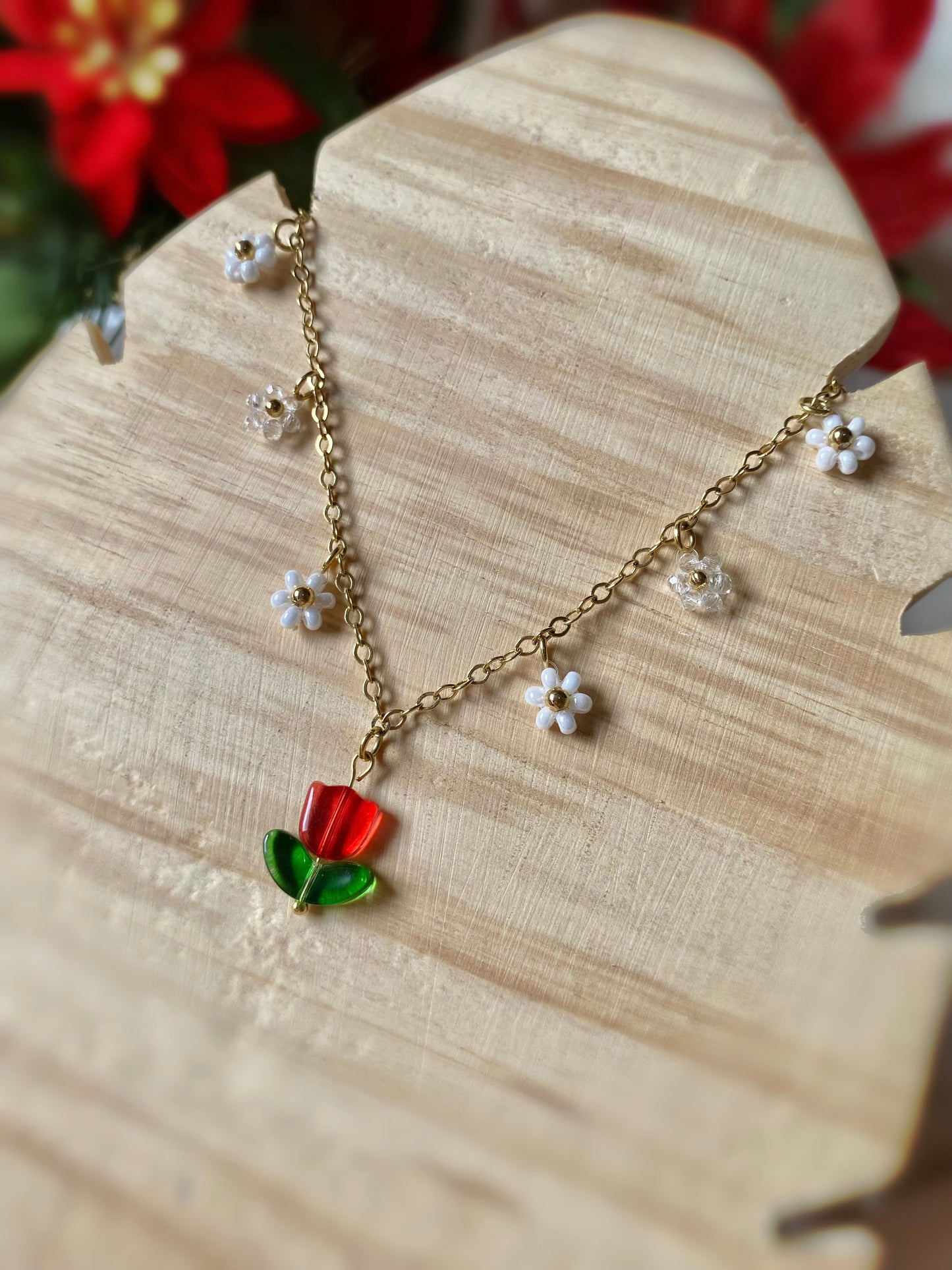 Collar Blooming con dije de tulipán rojo