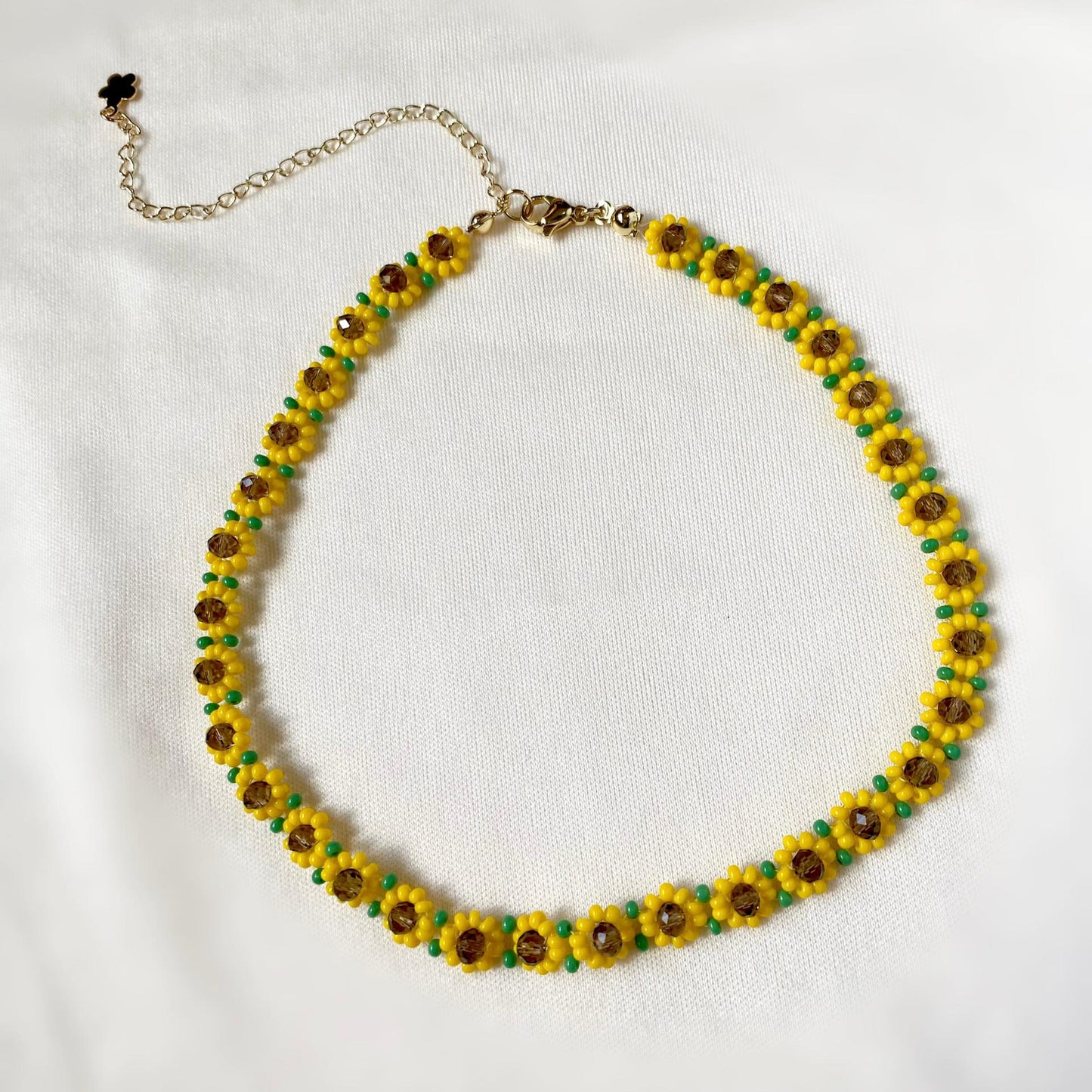 Choker de girasoles (completo)