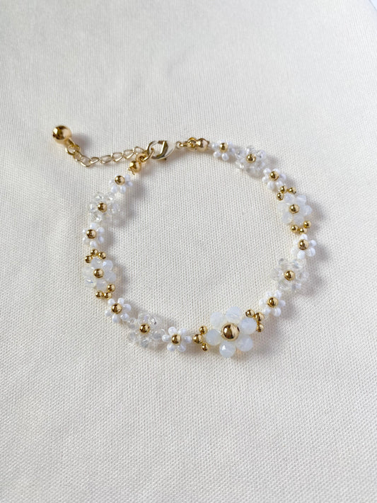 Frozen Flowers white bracelet