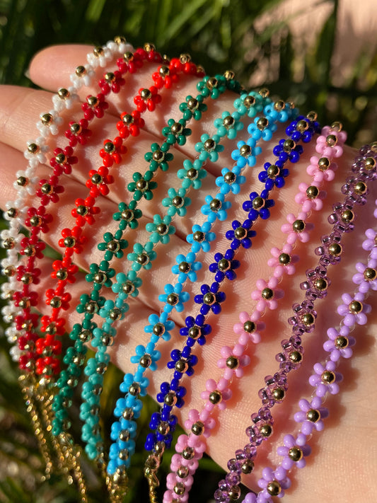 Classic flower bracelet