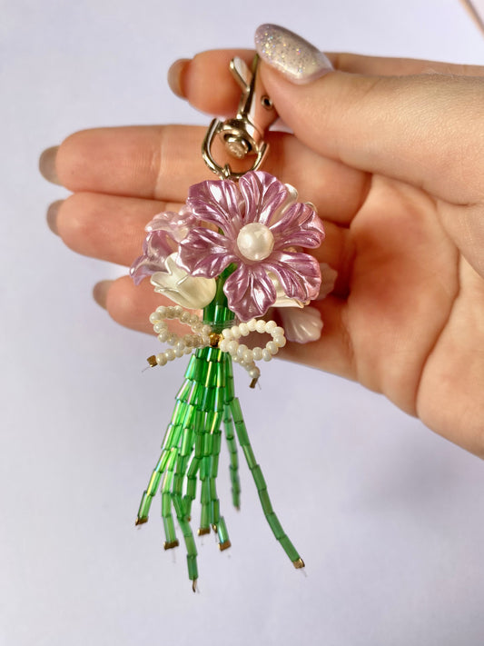 Pearl Flowers Keychain