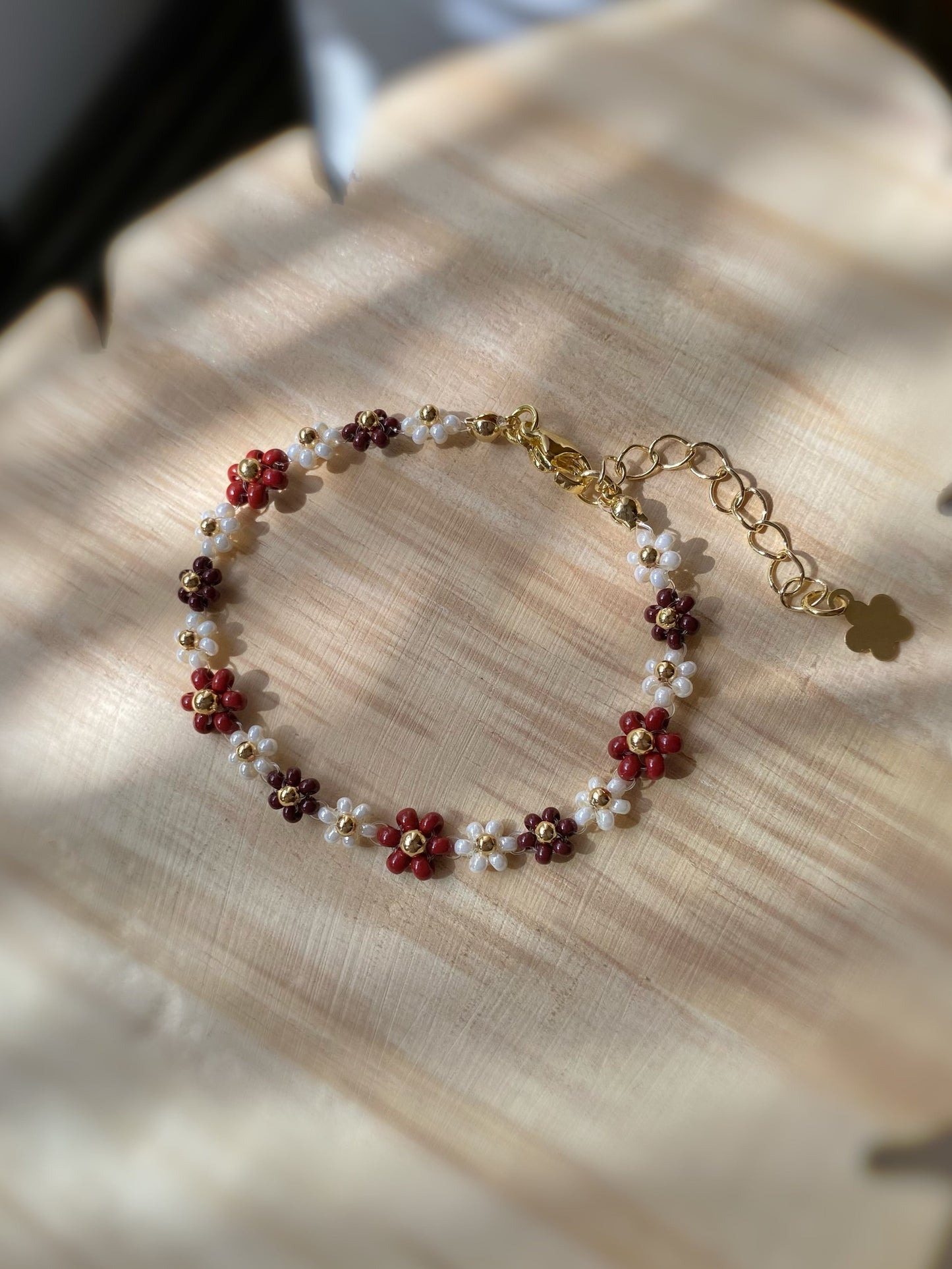 Pulsera de flores Moka