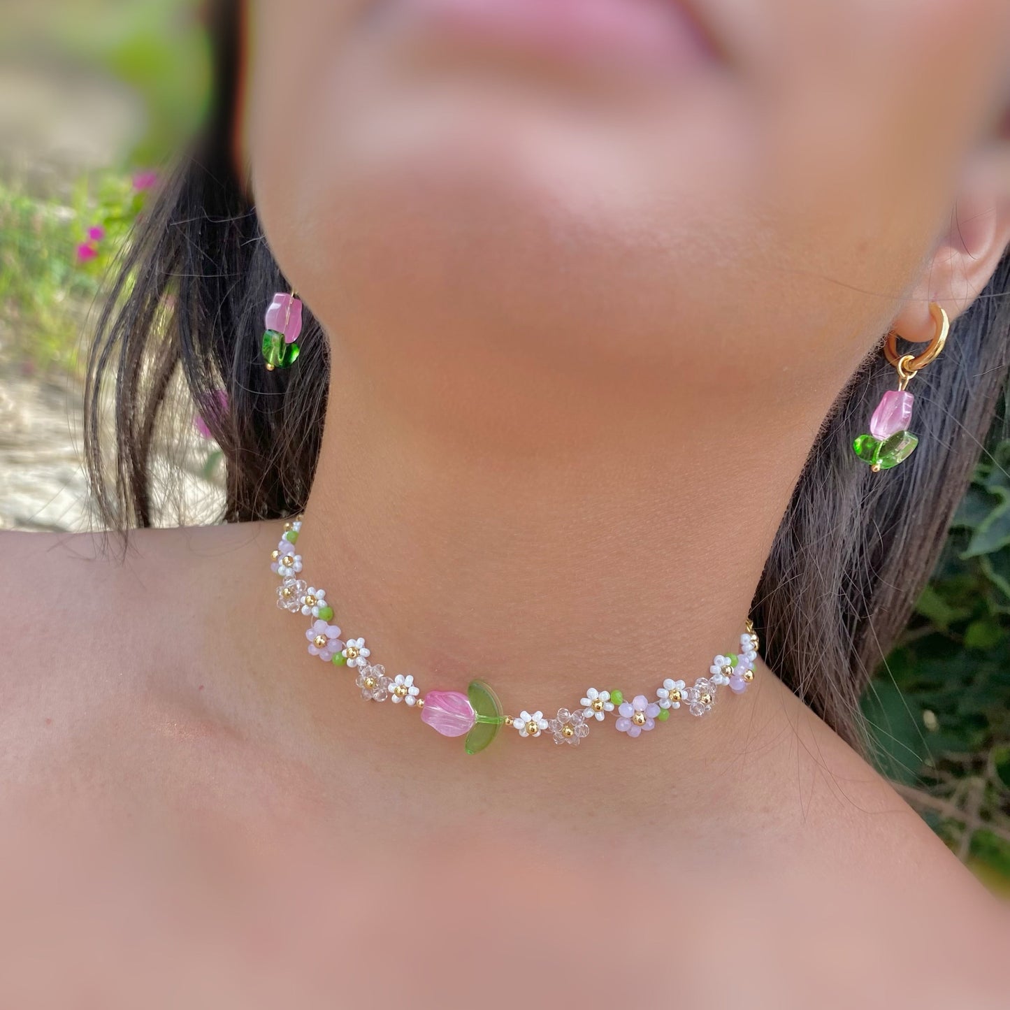 Choker de tulipanes rosa