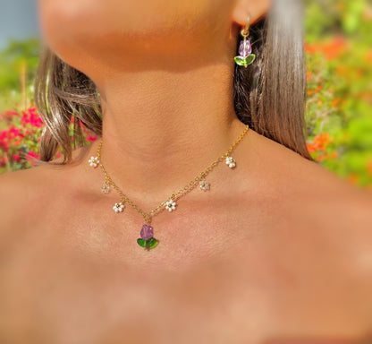 Collar Blooming con tulipán lila