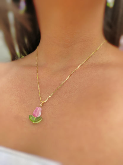 Collar de dije de tulipán rosa